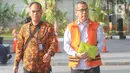 Mantan Direktur Utama PT Garuda Indonesia (Persero) Tbk Emirsyah Satar tiba di Gedung KPK untuk menjalani pemeriksaan, Jakarta, Rabu (4/12/2019). Emirsyah diperiksa sebagai tersangka dugaan suap pengadaan pesawat dan mesin dari Airbus dan Rolls-Royce ke PT Garuda Indonesia. (merdeka.com/Dwi Narwoko)