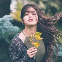 Gengsinya cewek ada manfaatnya juga dalam soal hubungan asmara. (Foto: unsplash.com)