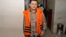  Teddy Renyut meninggalkan ruang sidang Pengadilan Tipikor setelah diputuskan sidang vonisnya ditunda sampai lusa, Jakarta, Senin (27/10/2014). (Liputan6.com/Miftahul Hayat)