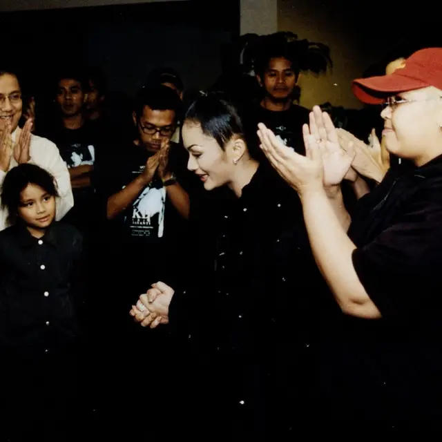 Lagu Lamanya Viral, Ini 6 Potret Gita Gutawa di Awal Karier yang Dirindukan Netizen