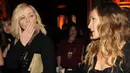 Lewat akun Instagram pribadinya, Kim Cattrall mengatakan bahwa Sarah Jessica Parker adalah seorang hipokrit dan teman palsu. (rte.ie)