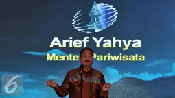 Menteri Pariwisata Arief Yahya memberikan sambutan saat Peluncuran Sail Selat Karimata 2016 di Auditorium BPPT, Jakarta, Rabu (1/6). Kegiatan tersebut akan dimulai pada Agustus-Oktober mendatang. (Liputan6.com/Johan Tallo)