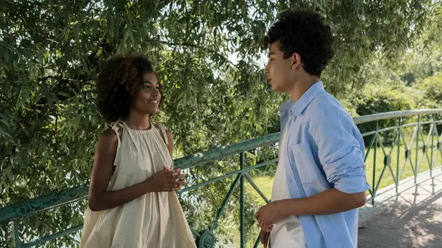 Apa Itu Love Bombing?