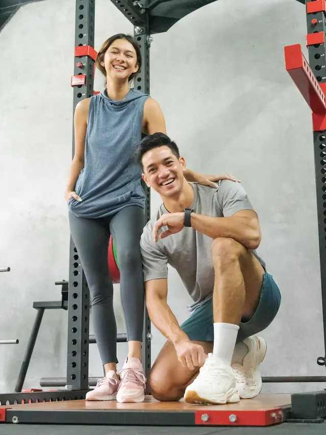 Andrew White Nge-gym