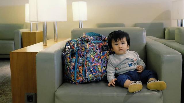 [Bintang] 8 Foto Imut Salma, Anak Rio Dewanto dan Atiqah Hasiholan