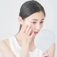 4 Cara Menghilangkan Kerutan di Area Mata / copyright shutterstock