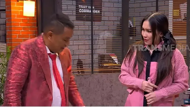 Ayu Ting Ting dan Hotman Paris