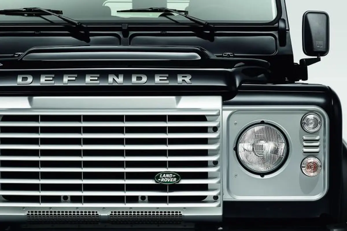 Land Rover Tergiur Buat Defender Versi Murah