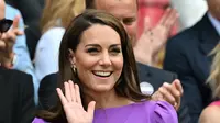 Kate Middleton hadiri final tunggal putra Wimbledon 2024. (dok. ANDREJ ISAKOVIC / AFP)