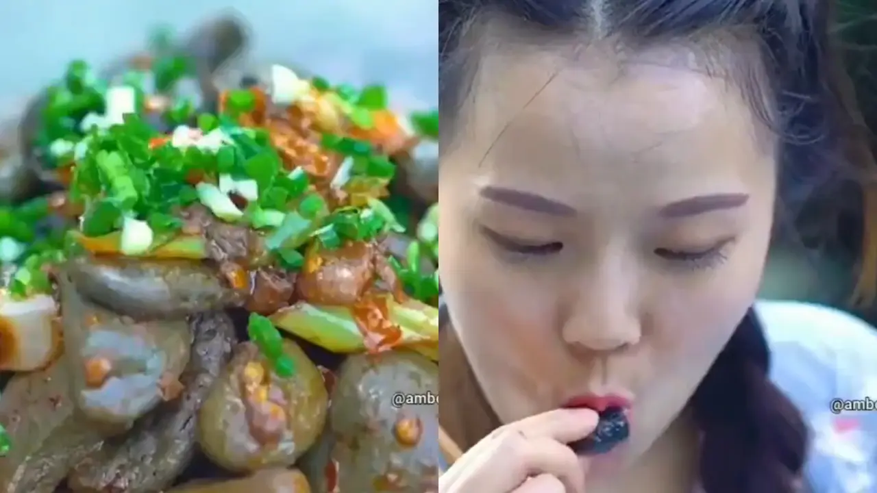 Terlihat wanita cantik ini melahap batu hasil hidangannya.