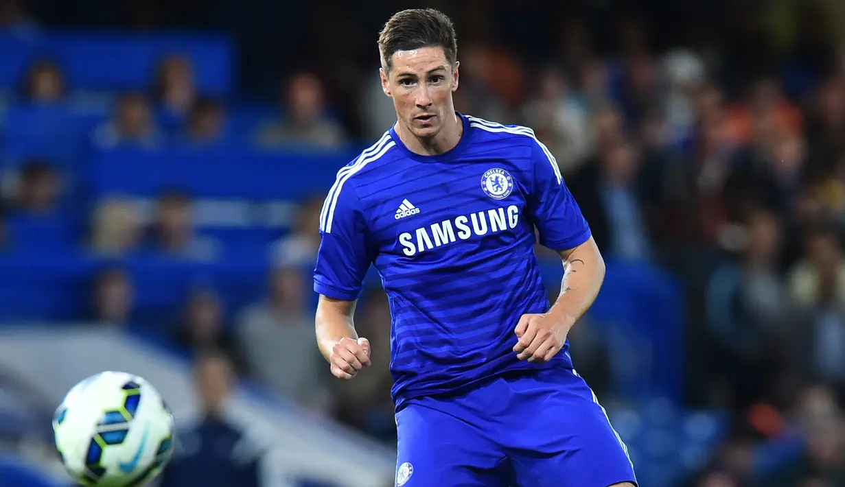 5. Fernando Torres (58,5 Juta Euro) - Chelsea secara mengejutkan mendatangkan Fernando Torres dari Liverpool pada bursa trasnfer Januari 2011. Penyerang asal Spanyol ini bergabung dengan Chelsea dengan harga transfer mencapai 58,5 juta euro. (AFP//Ben Stansall)