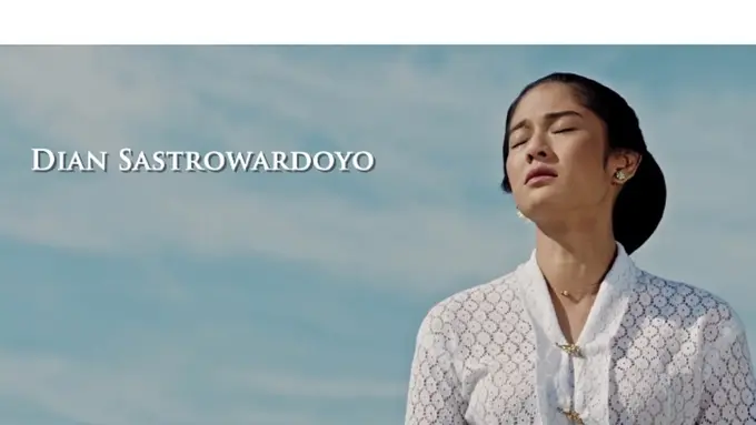 Dian Sastrwardoyo dalam film Kartini 