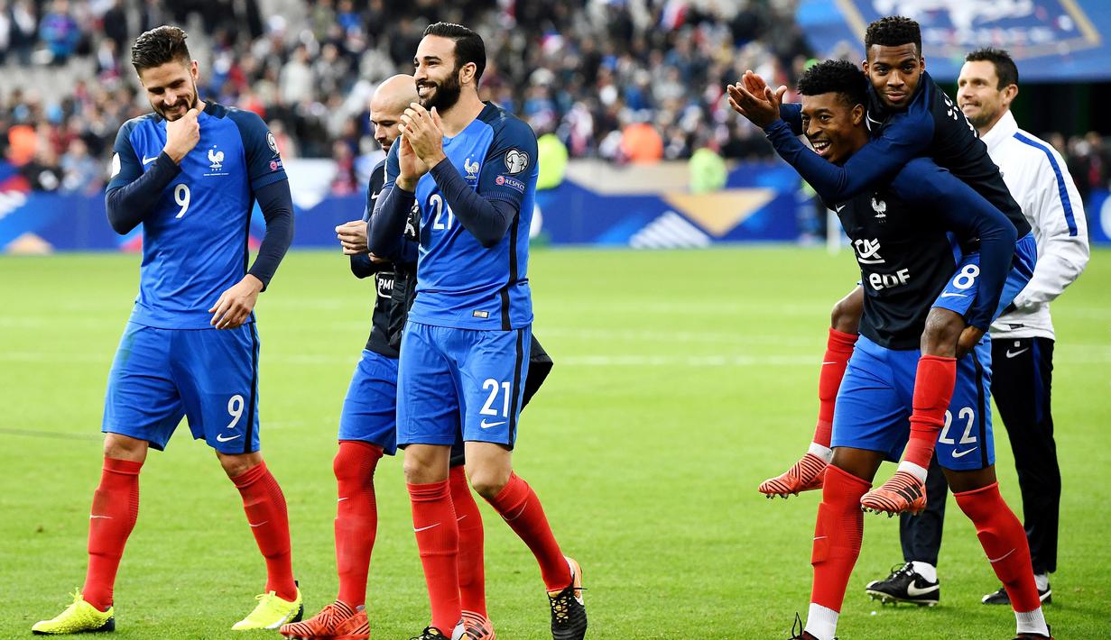 Olivier Giroud dkk membawa Prancis menduduki peringkat kedelapan pada ranging FIFA terbaru dengan koleksi 1208 poin. (AFP/Franck Fife)