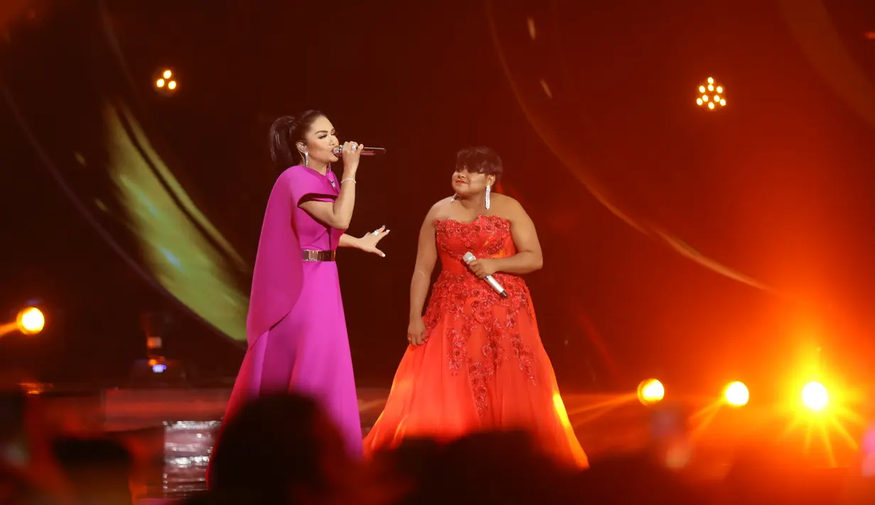 Krisdayanti dan Joanita Chatarine