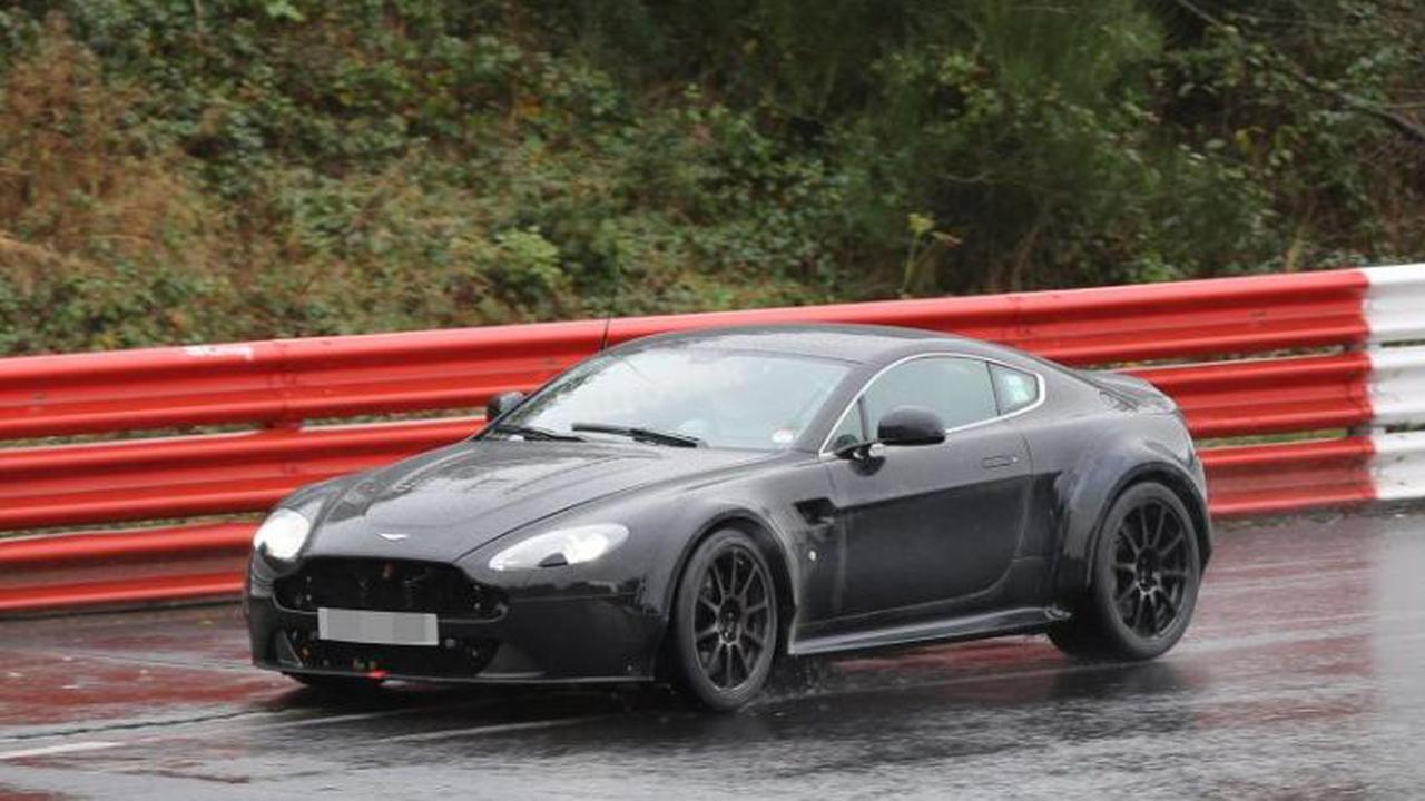 Mobil Terkencang Aston Martin Bakal Rilis Bulan Maret