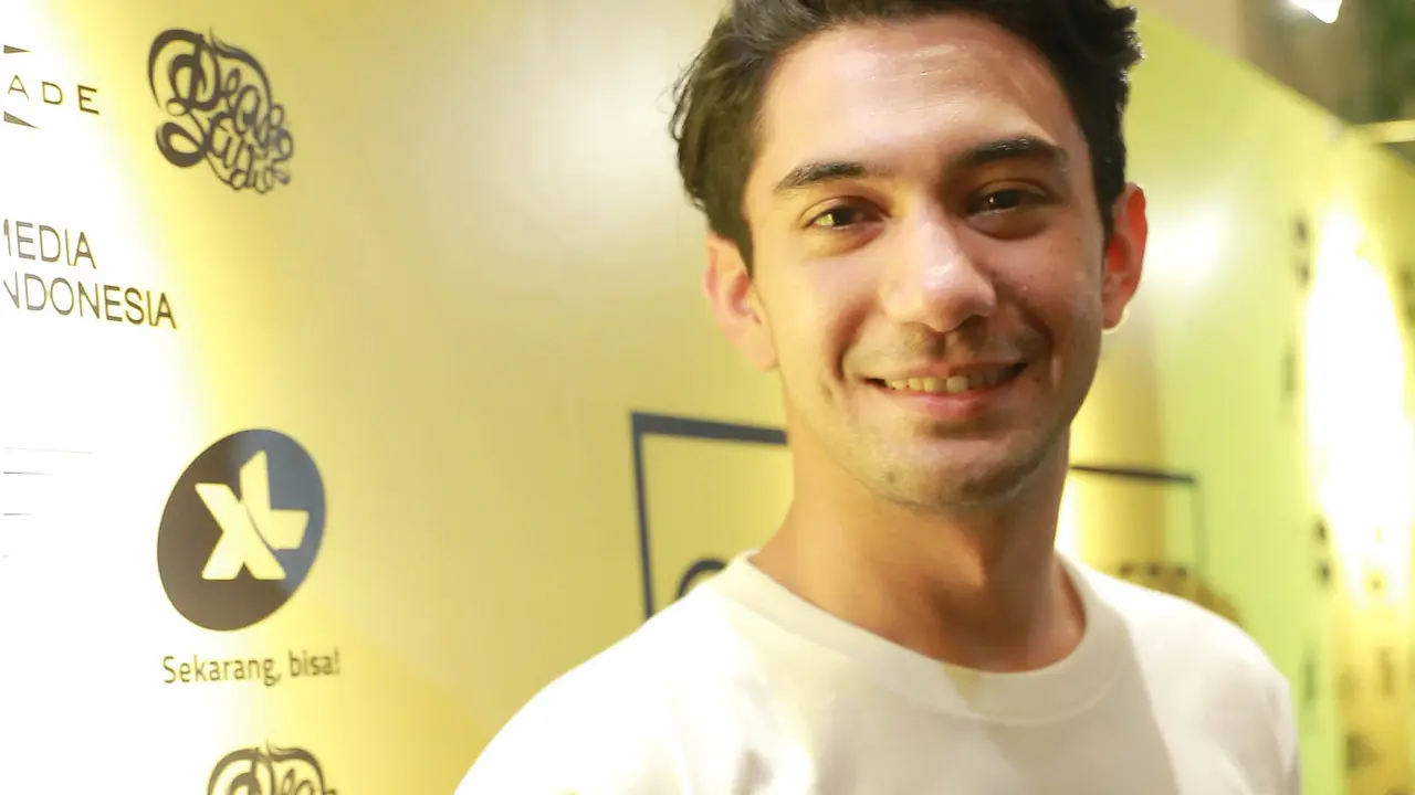 [Bintang] Reza Rahadian