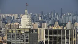 Brasil mengalami gelombang panas di tengah musim dingin di belahan bumi selatan, dengan kota metropolitan Sao Paulo hampir memecahkan rekor untuk bulan Agustus dan tahun 2023. (Nelson ALMEIDA / AFP)