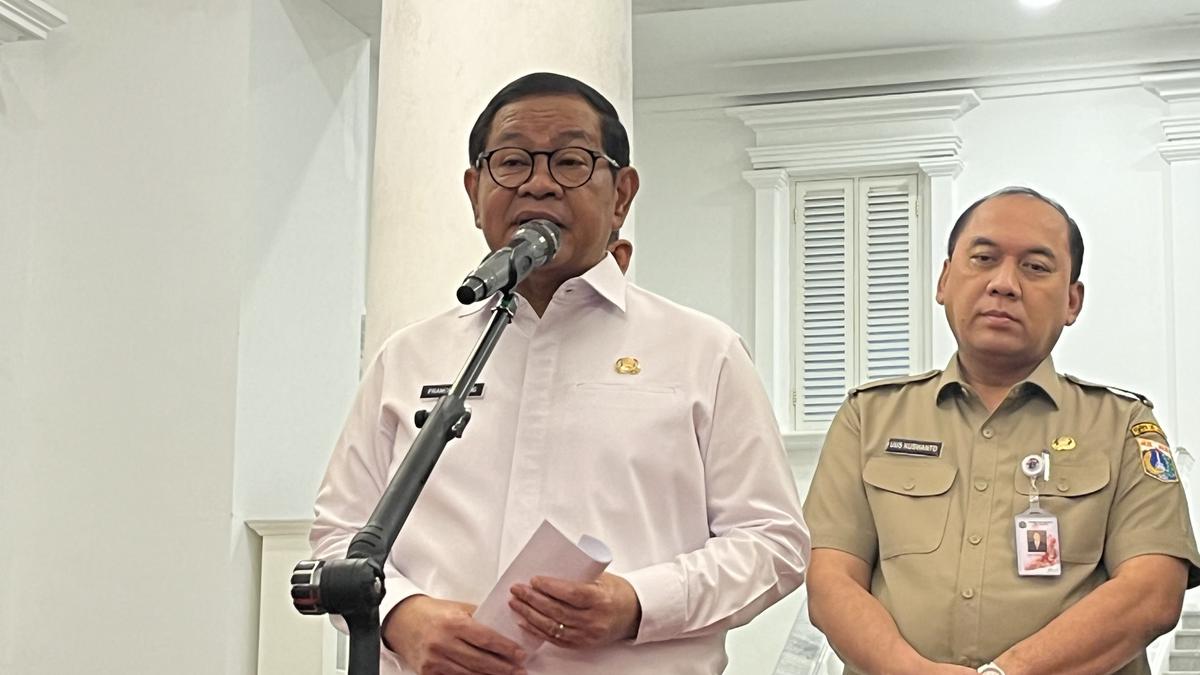 Pramono Anung Imbau Warga Jakarta Hindari Panic Buying Jelang Imlek dan Ramadan