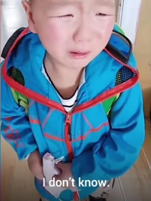 siswa SD di china lupa gurunya