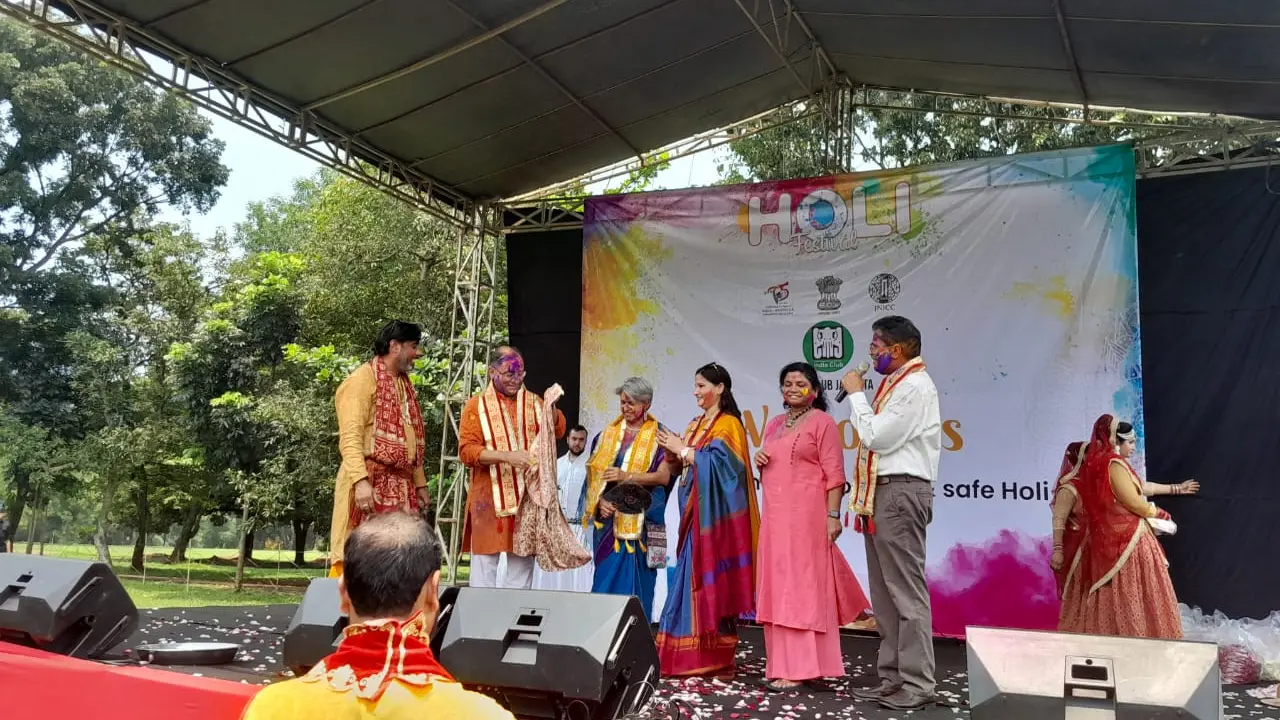 Perayaan Holi