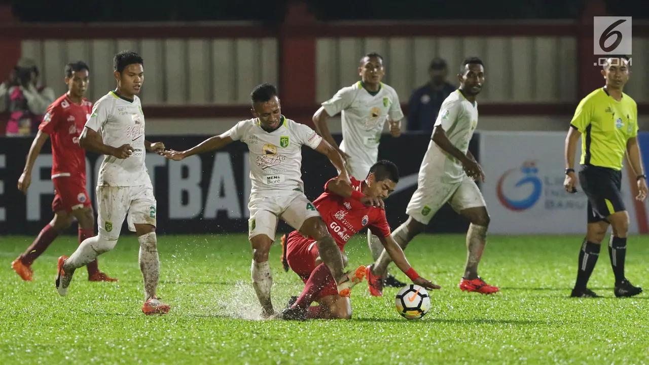 Persija Ditahan Imbang Persebaya