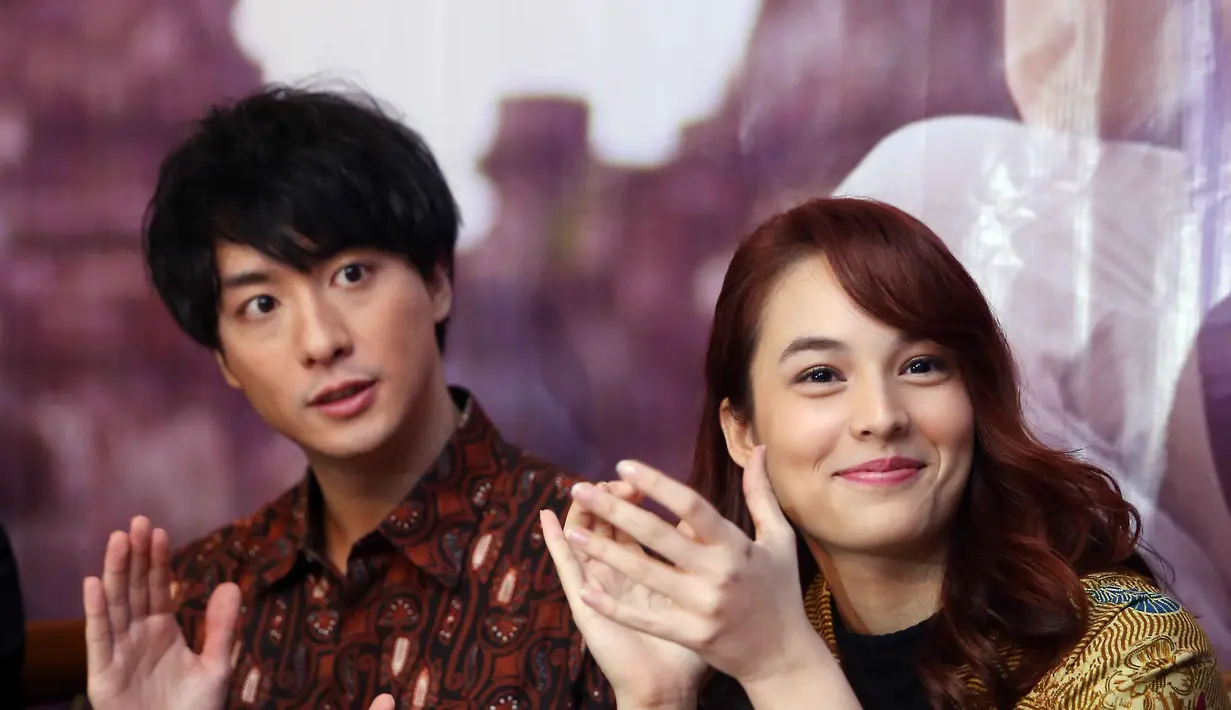 Sementara itu, Shu Watanabe berperan sebagai Ryo Igawa aalah sosok editor dan penulis komik jepang. (Nurwahyunan/Bintang.com)