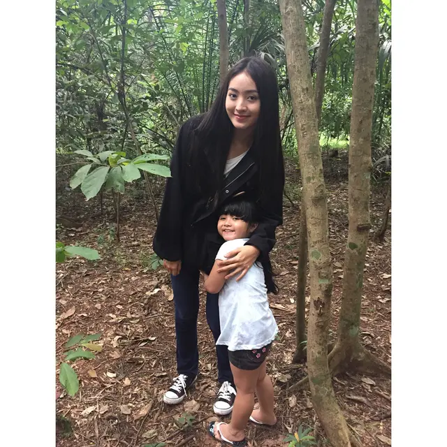 Kerap Muncul di FTV Suara Hati Istri, Ini 6 Potret Artis Cilik Naqueenza Vevila Arissa