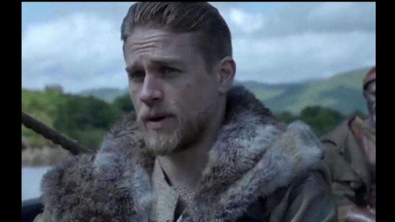 Adegan King Arthur: Legend of the Sword, tayang di Bioskop Trans TV (Foto: Warner Bros via imdb.com)