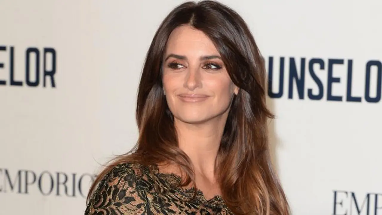 penelope-cruz-131217b.jpg