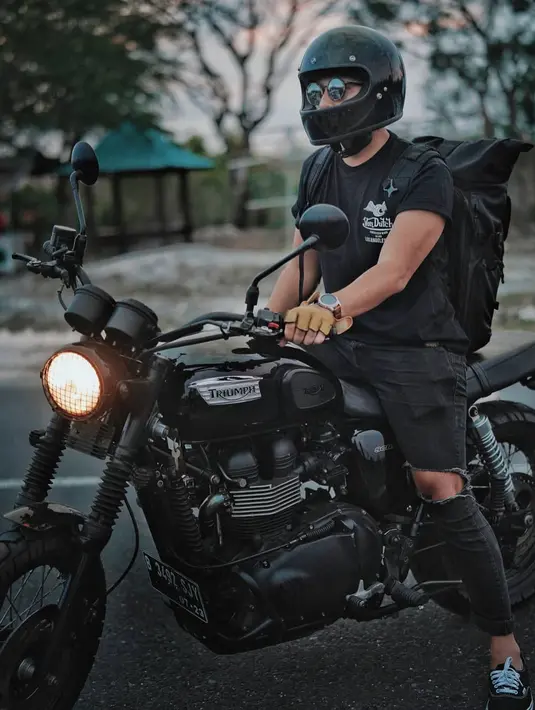 Ringgo Agus Rahman dan Sabai Morscheck