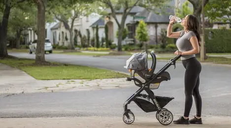 Tips membeli stroller online