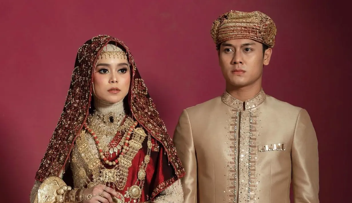 Pasangan muda Lesti Kejora dan Rizky Billar membawa kabar bahagia terkait hubungan mereka. Di acara LIDA di Indosiar, keduanya mengumumkan tanggal lamaran mereka. (Instagram/lestykejora)