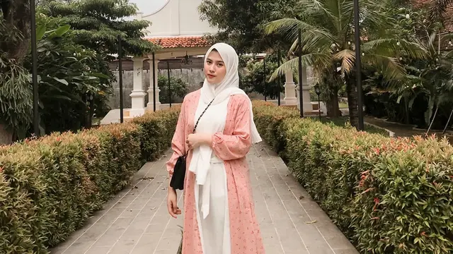 Mengenal Sekar Rahayu, Influencer yang Sukses di Usia 19 Tahun