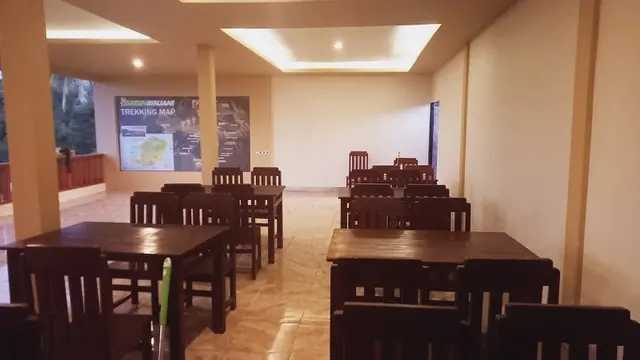 Rekomendasi Tempat Makan Enak Sebelum Trekking Gunung Rinjani