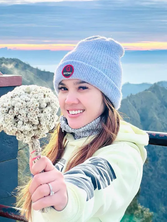 <p>Potret terbaru Raya Kitty [Instagram/rayanurfitrid]</p>