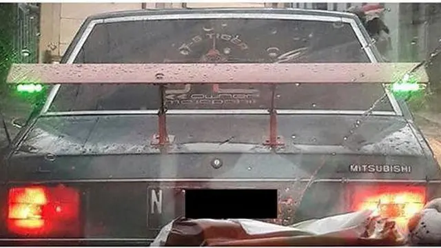Spoiler Mobil (Istimewa)