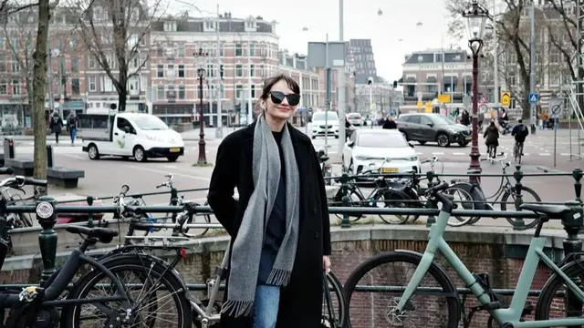 Super Modis, Intip OOTD Enzy Storia di Setiap Kesempatan