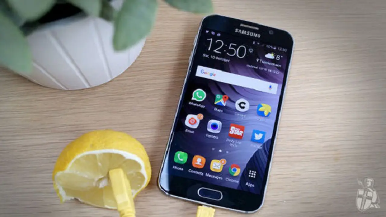 Trik Isi Baterai Smartphone Pakai Lemon