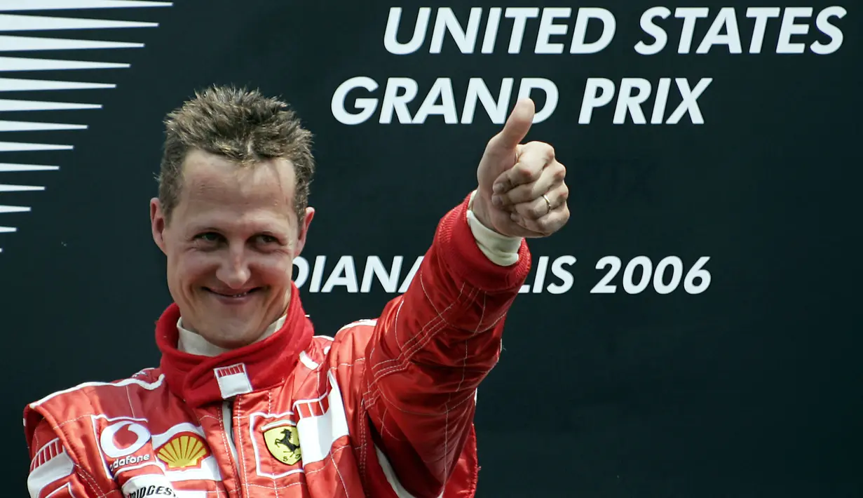 Michael Schumacher menjadi pebalap Formula 1 yang mampu meraih tujuh gelar juara dunia sepanjang kariernya. (AFP/Jeff Haynes)