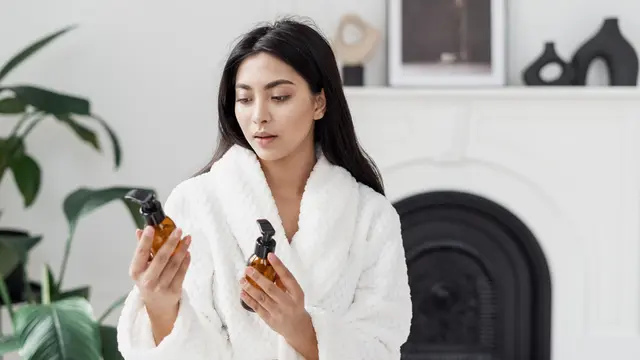 10 Cara Mengecilkan Pori-pori Wajah yang Bisa Bikin Kulit Makin Mulus dan Cantik