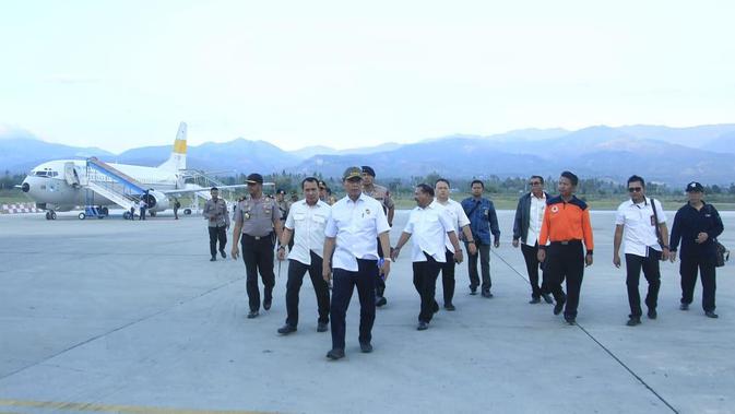 Menko Polhukam Wiranto tiba di Palu. (dok Kemenko Polhukam)
