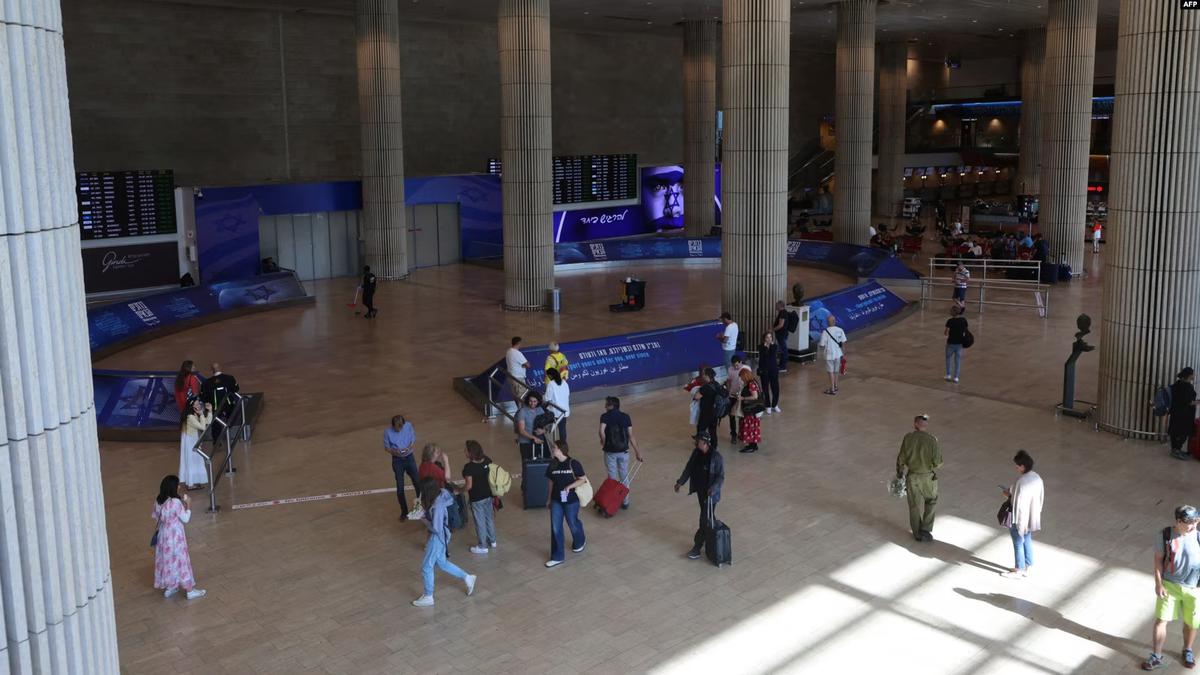 Klaim Balas Serangan Israel ke Bandara Yaman, Houthi Tembakkan Rudal ke Bandara Ben Gurion