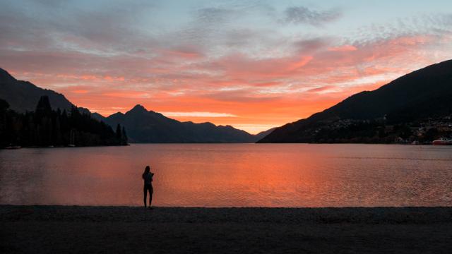 Matahari terbit di New Zealand