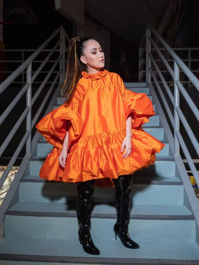 Ayu Ting Ting. (Foto: Rio Motret dari Instagram @ayutingting92)