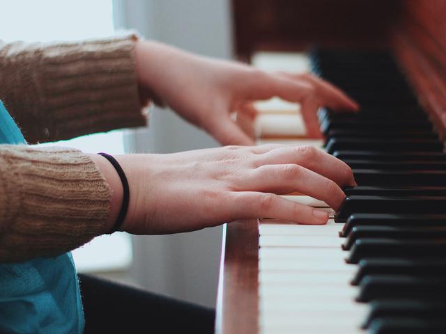 Lirik Lagu Hidup Ini Adalah Kesempatan Marsel Tumbelaka Ragam Bola Com