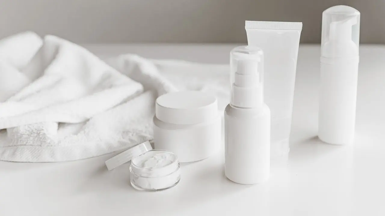 Jangan Asal-asalan, Begini Urutan Basic Skincare Remaja untuk Jaga Kulit Tetap Sehat dan Glowing