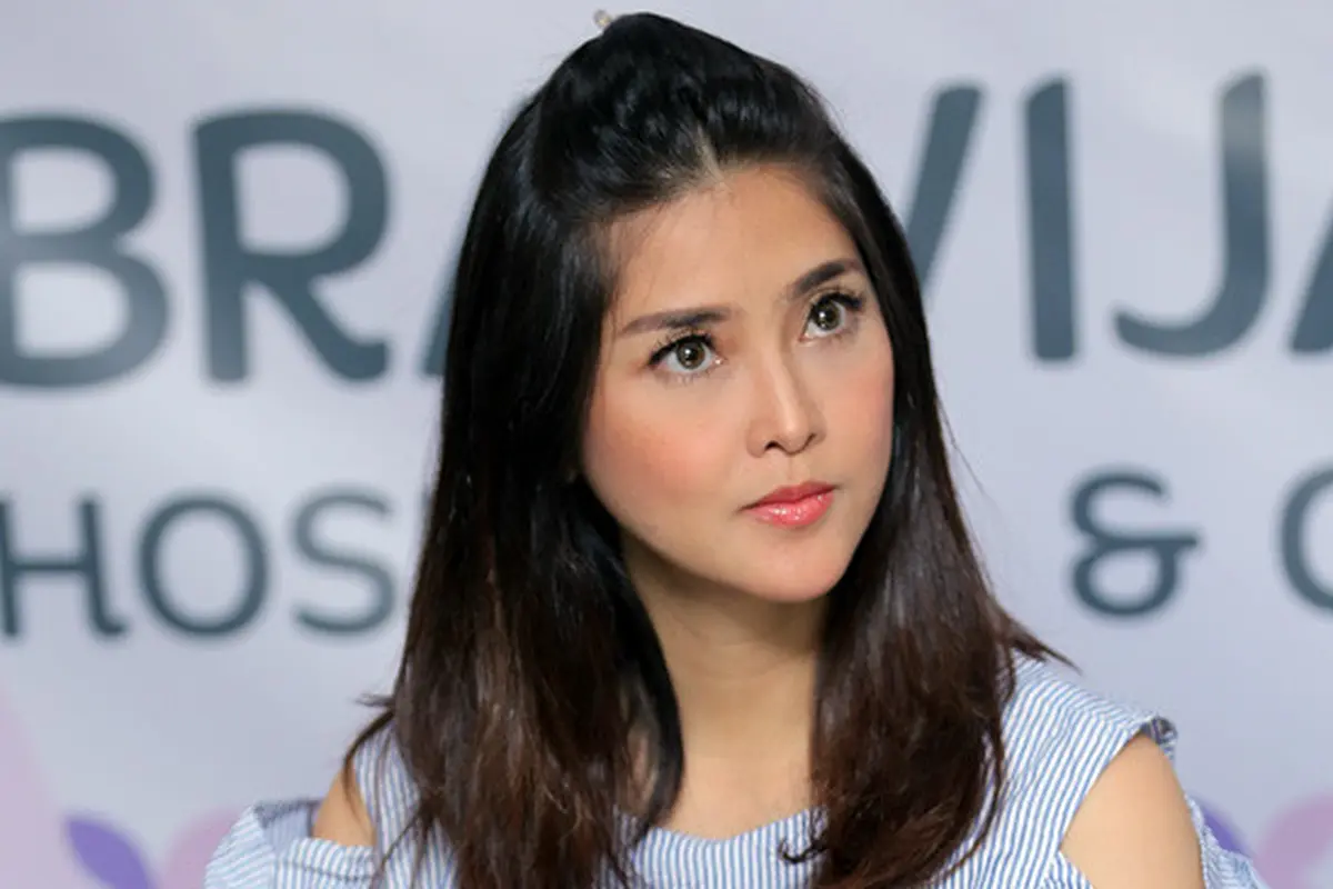 [Bintang] Alasan Eva Anindita Melahirkan Secara Normal
