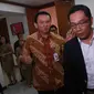 Selain itu, kedatangan Ridwan Kamil juga membahas soal penggunaan kereta untuk warga Jakarta yang ingin ke Bandung, Jakarta, (19/9/14). (Liputan6.com/Herman Zakharia) 