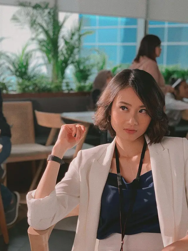 7 Potret Shindy Huang, Pemain Pretty Little Liars yang Curi Perhatian