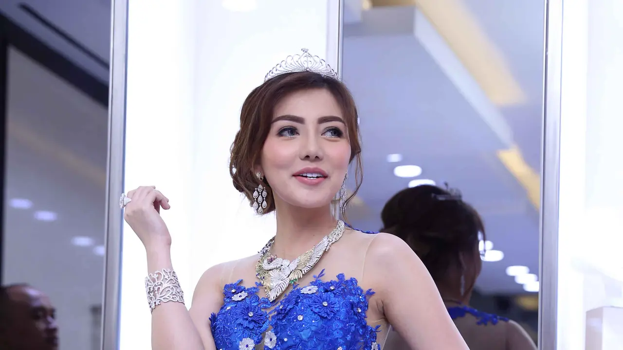 [Bintang] Bella Shofie